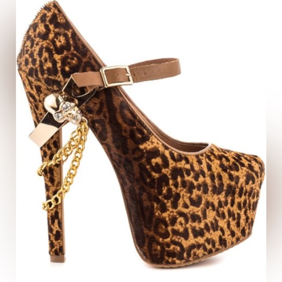 ZiGiny Skillet Skull Cheetah Print Stiletto Heals Women's Heel's.  Size 7.  NWOT - Picture 2 of 9